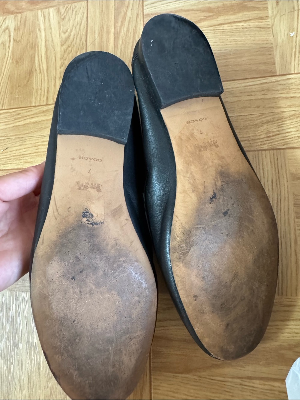Coach Black Leather Women’s Leather Loafers with Gold Bit - Picture 6 of 6
